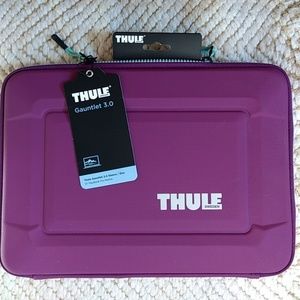 New Thule Gauntlet MacBook Pro Case/Sleeve